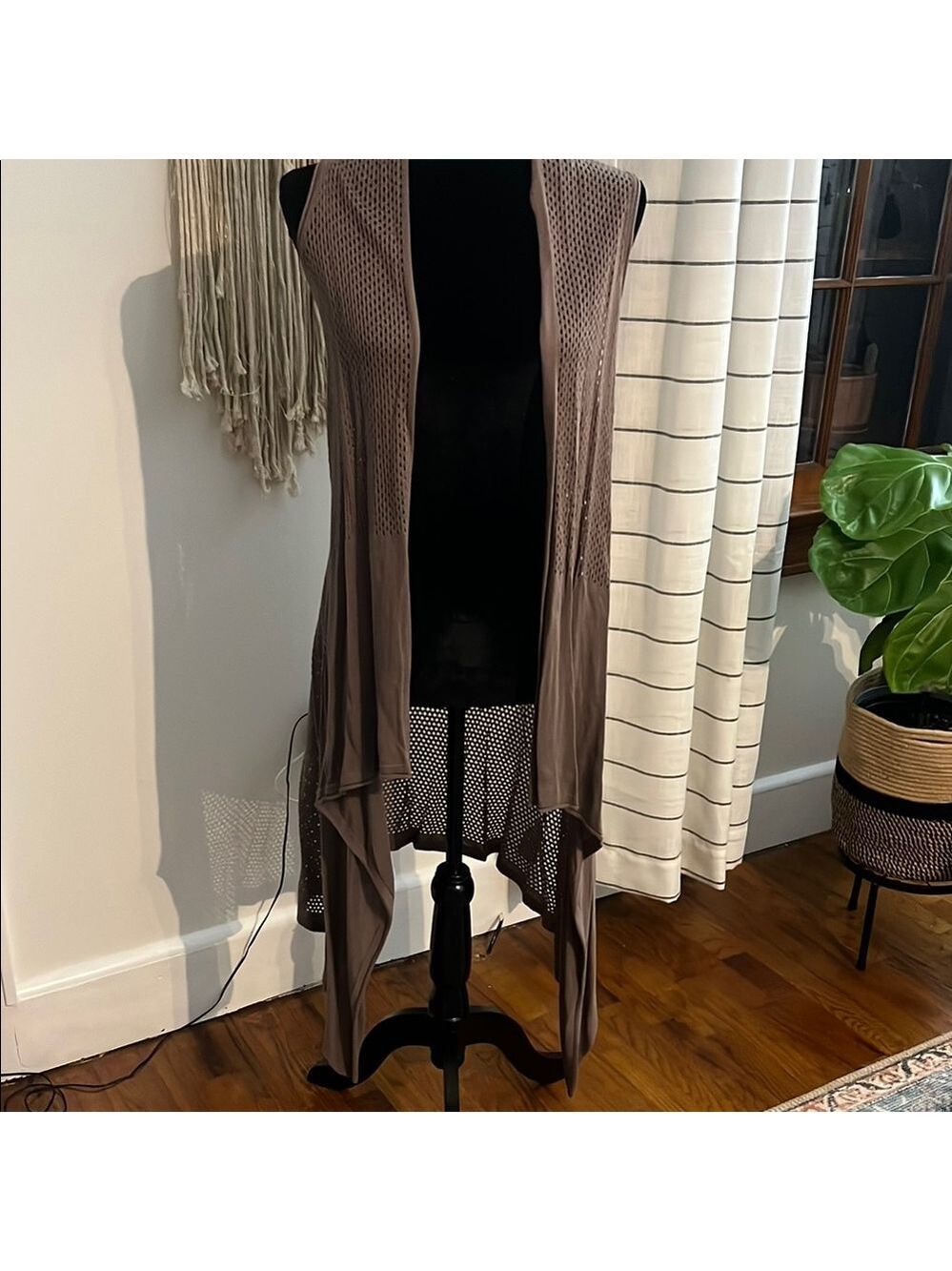 Daytrip Brown Sleeveless Cardigan